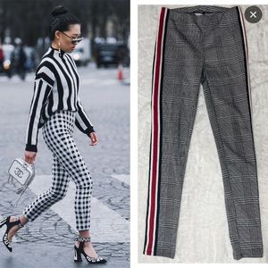 Express Plaid leggings houndstooth red black white stripe small